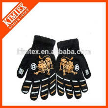 Wholesale acrylic cheap kid knit winter heat glove manufacture